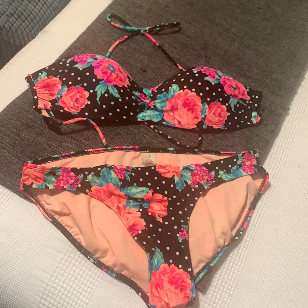 OP XL bikini